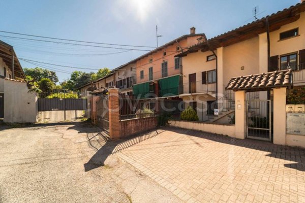 appartamento in vendita a Poirino in zona Tetti Brossa