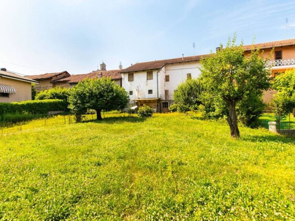 ufficio in vendita a Poirino in zona Tetti Brossa