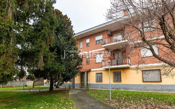 appartamento in vendita a Poirino in zona Marocchi