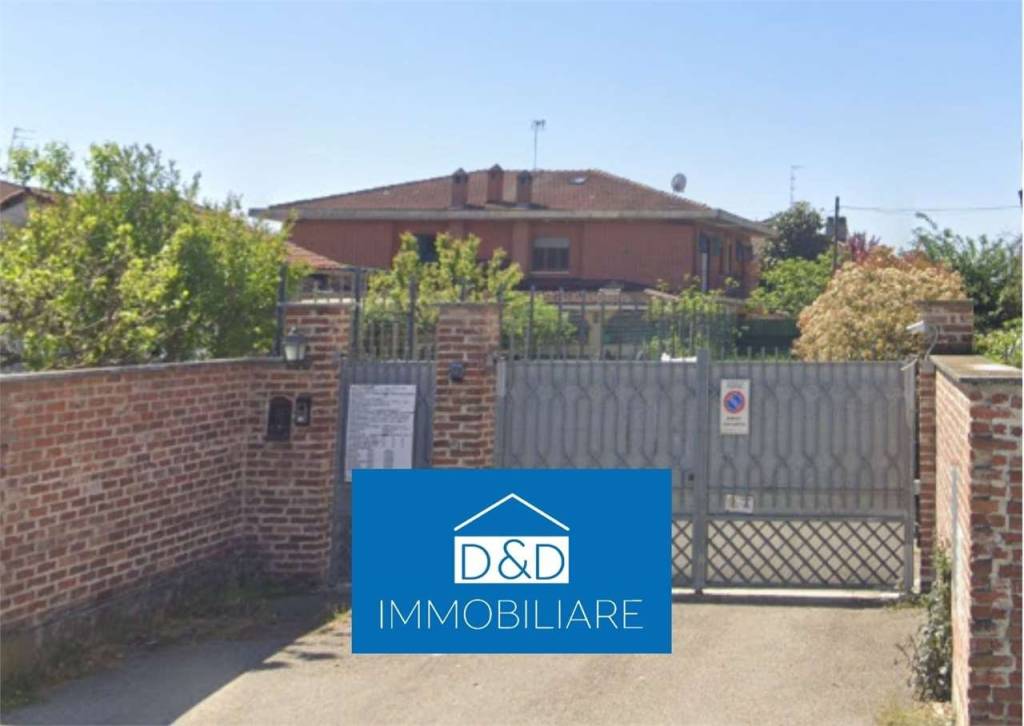 casa indipendente in vendita a Poirino