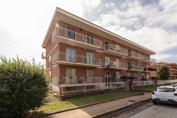 appartamento in vendita a Poirino in zona Tetti Brossa