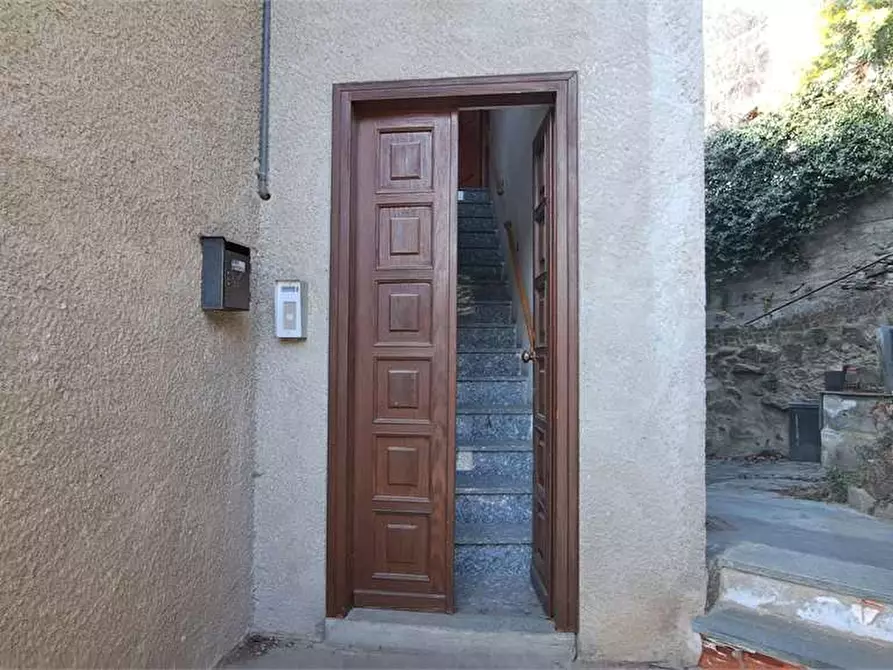 appartamento in vendita a Pomaretto