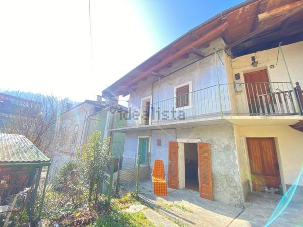 appartamento in vendita a Pomaretto