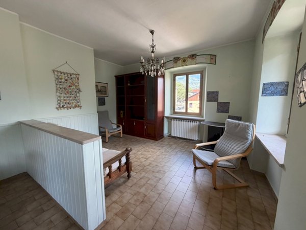 appartamento in vendita a Pomaretto