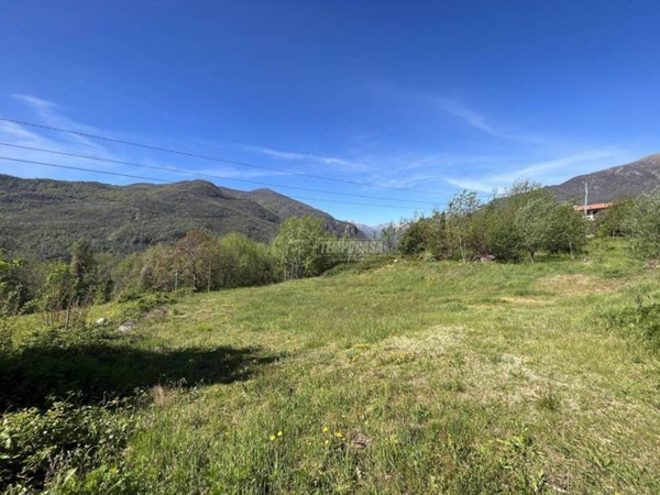 terreno edificabile in vendita a Pont Canavese