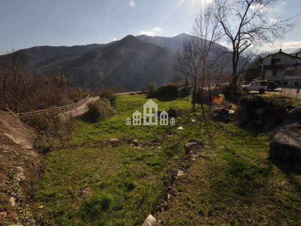 terreno agricolo in vendita a Pont Canavese