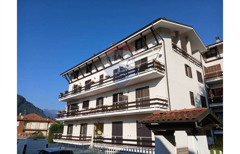 appartamento in vendita a Pont Canavese