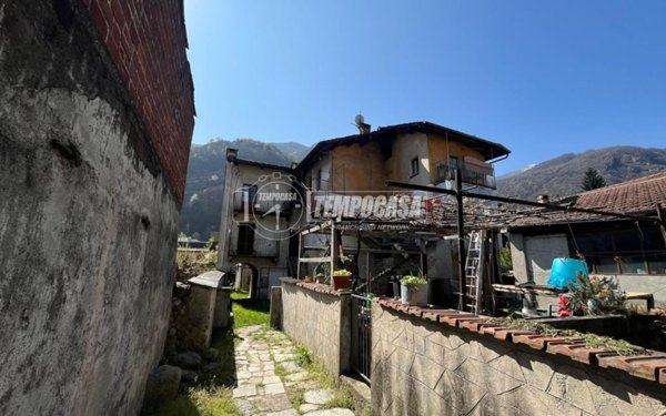 appartamento in vendita a Pont Canavese