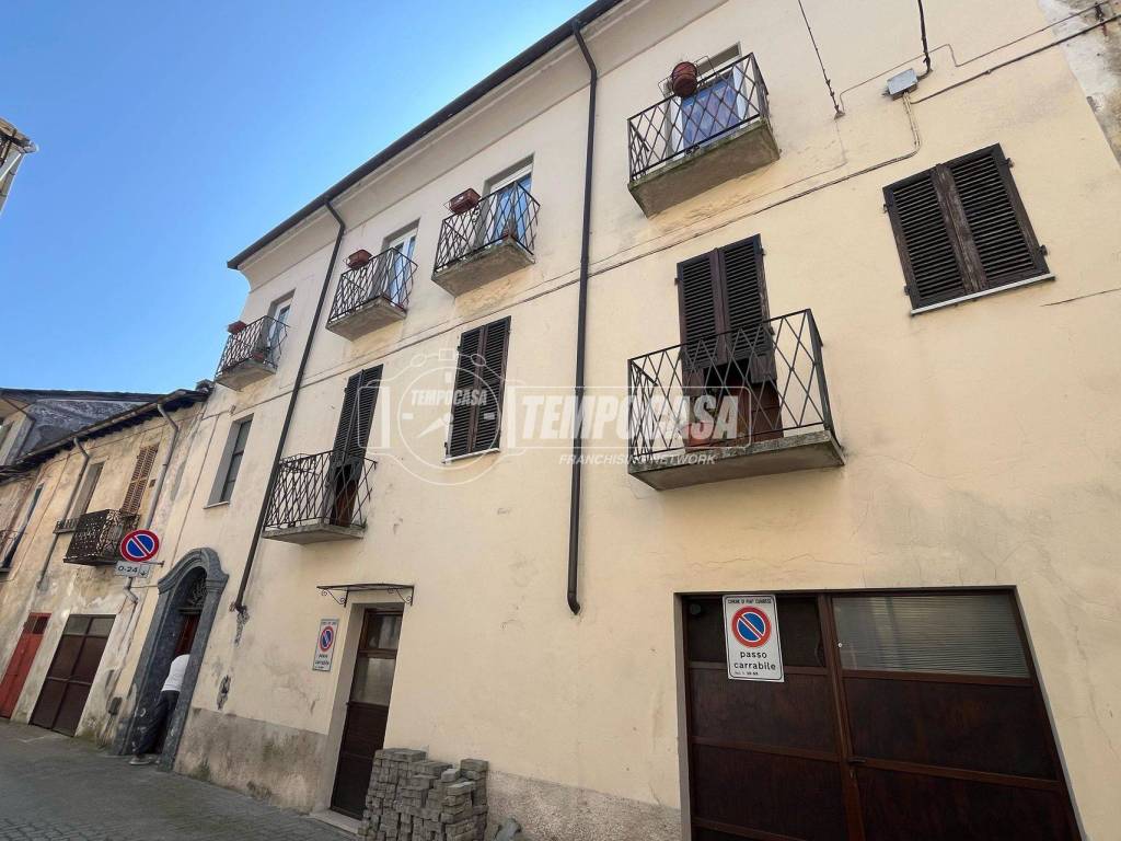appartamento in vendita a Pont Canavese