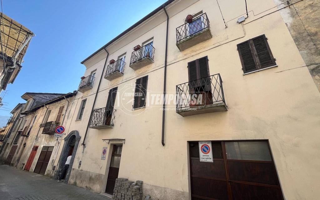 appartamento in vendita a Pont Canavese