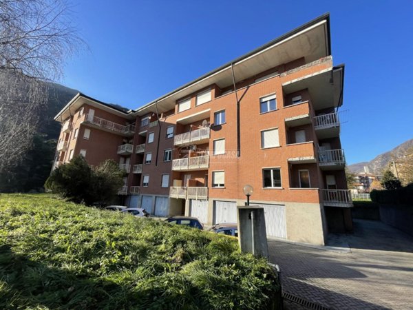 appartamento in vendita a Pont Canavese