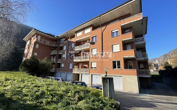appartamento in vendita a Pont Canavese