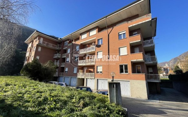 appartamento in vendita a Pont Canavese