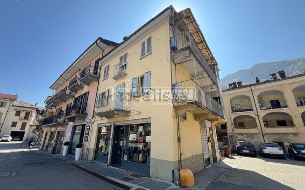 appartamento in vendita a Pont Canavese
