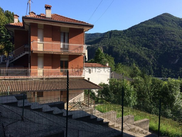 appartamento in vendita a Pont Canavese