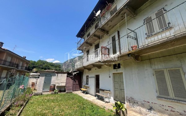 appartamento in vendita a Pont Canavese