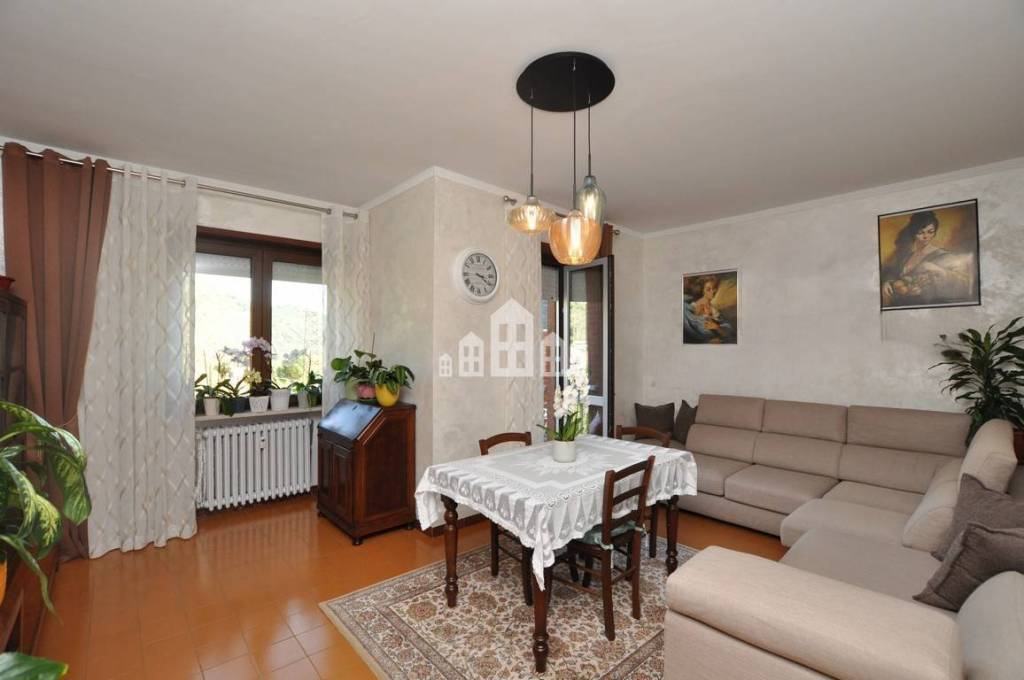 appartamento in vendita a Pont Canavese