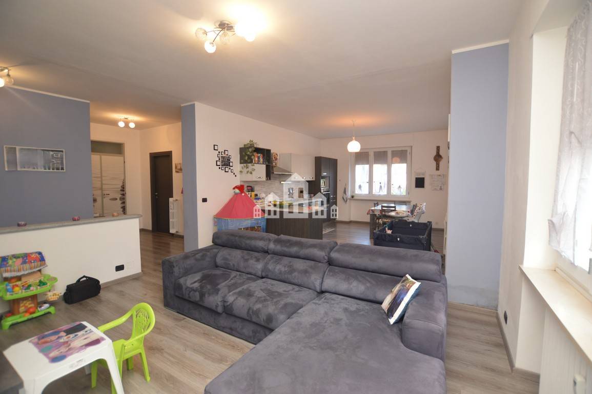 appartamento in vendita a Pont Canavese