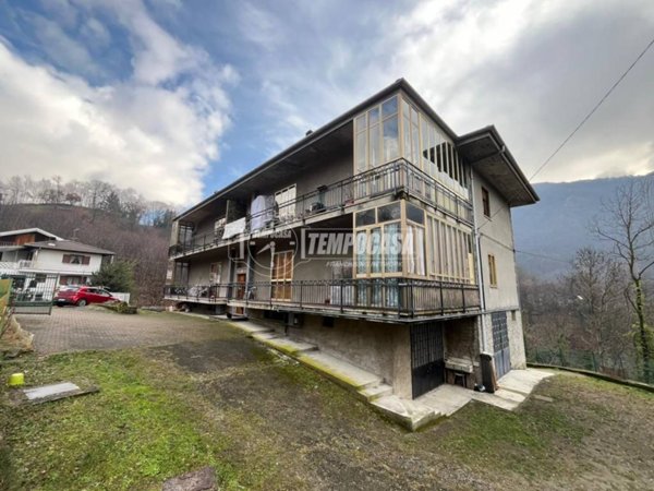 appartamento in vendita a Pont Canavese