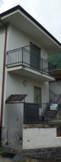 appartamento in vendita a Pont Canavese