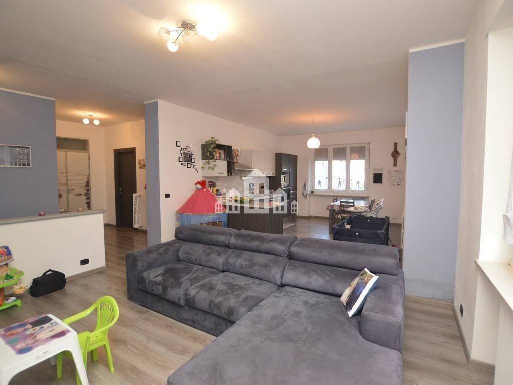 appartamento in vendita a Pont Canavese