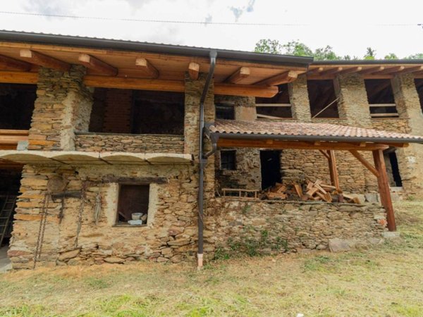 casa indipendente in vendita a Porte