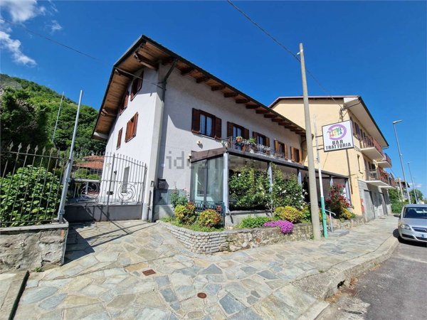 casa indipendente in vendita a Porte