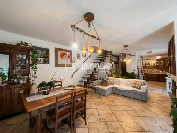 casa indipendente in vendita a Porte