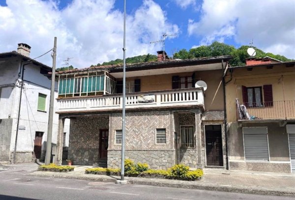 casa indipendente in vendita a Porte