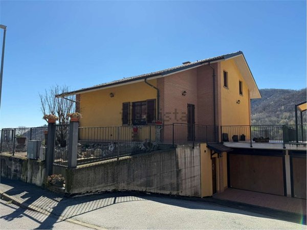 casa indipendente in vendita a Porte