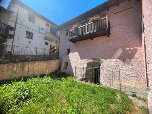 appartamento in vendita a Pragelato in zona Souchères Basses
