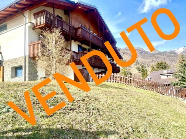 appartamento in vendita a Pragelato in zona Souchères Basses