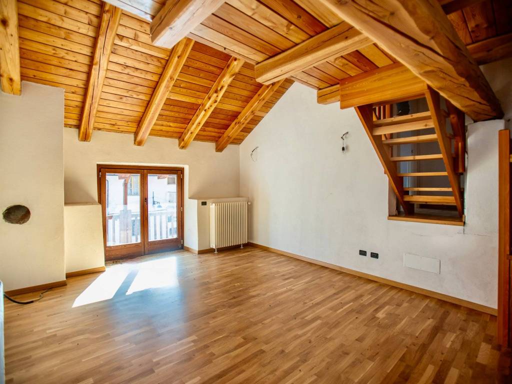 appartamento in vendita a Pragelato in zona Souchères Basses