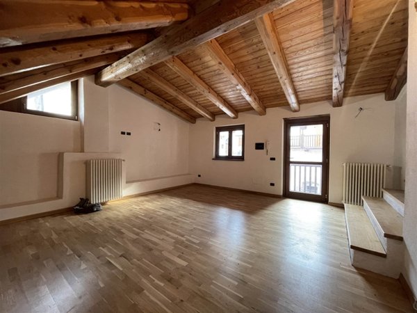 appartamento in vendita a Pragelato in zona Souchères Basses