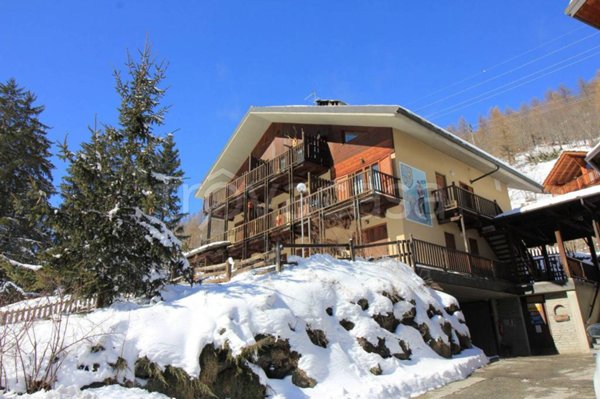 appartamento in vendita a Pragelato in zona Souchères Basses