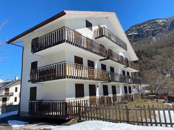 appartamento in vendita a Pragelato in zona La Ruà