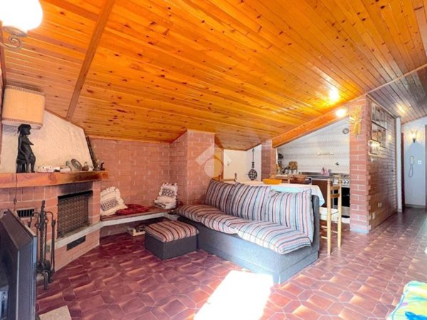 appartamento in vendita a Pragelato in zona Rivets
