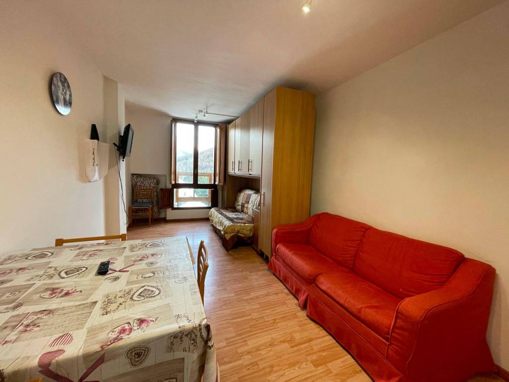appartamento in vendita a Pragelato in zona La Ruà