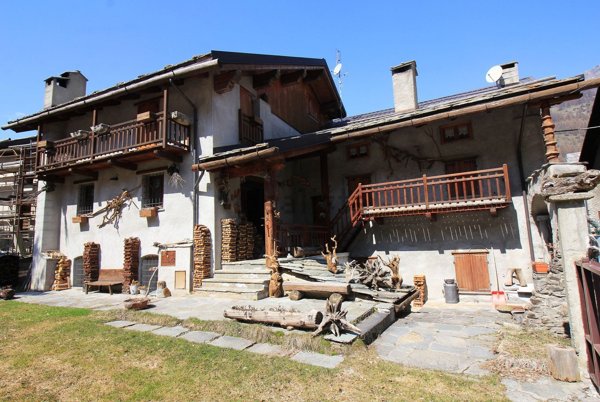 baita in vendita a Pragelato in zona Souchères Basses
