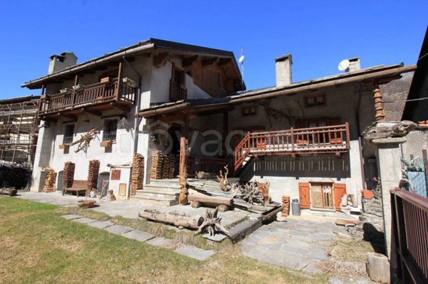 appartamento in vendita a Pragelato in zona Souchères Basses