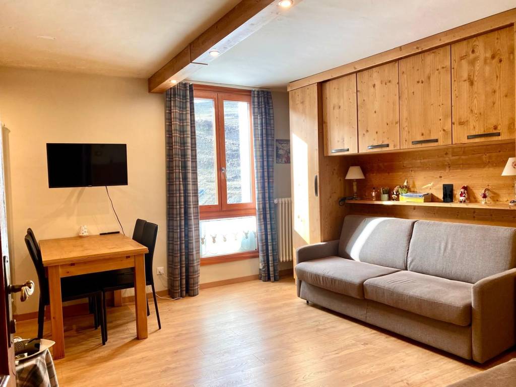 appartamento in vendita a Pragelato in zona La Ruà