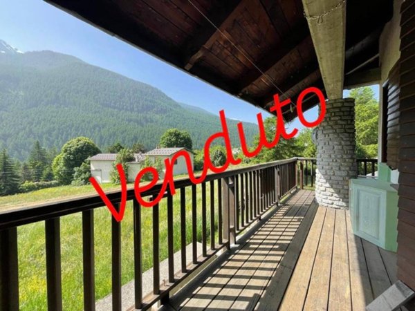appartamento in vendita a Pragelato in zona Souchères Basses