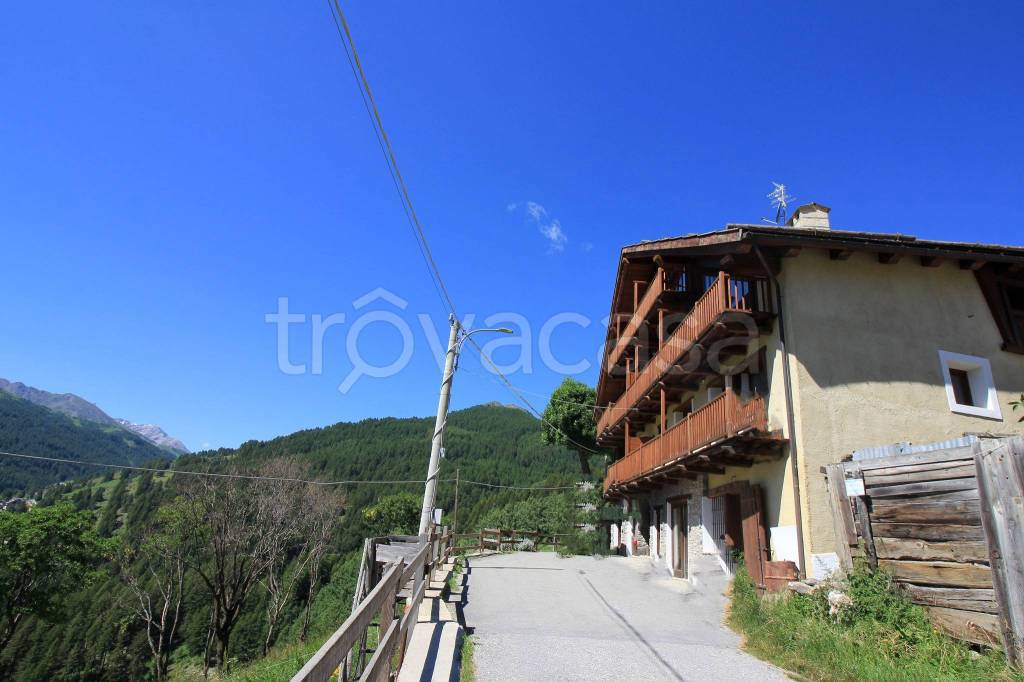 appartamento in vendita a Pragelato in zona Troncea