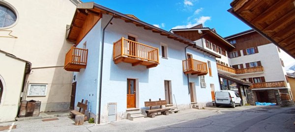 appartamento in vendita a Pragelato in zona Rif