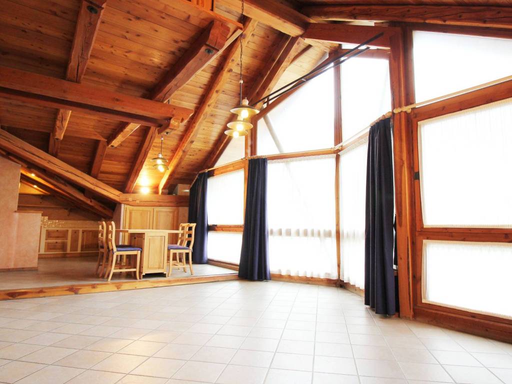appartamento in vendita a Pragelato in zona La Ruà