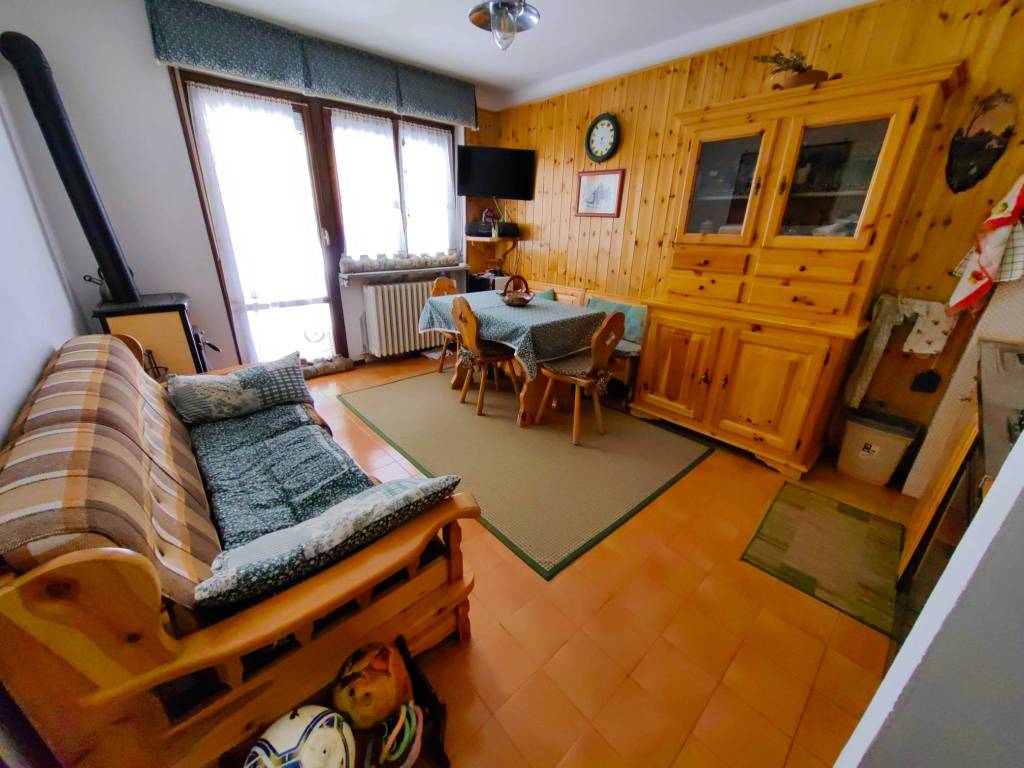 appartamento in vendita a Pragelato in zona Rif