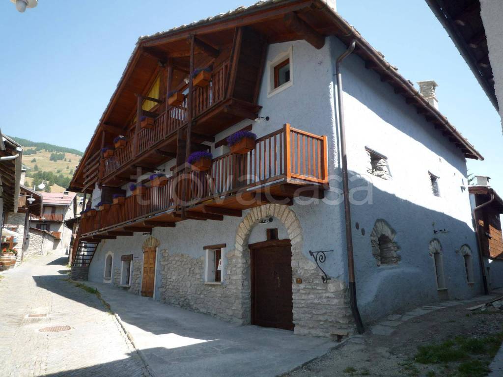 appartamento in vendita a Pragelato in zona Plan