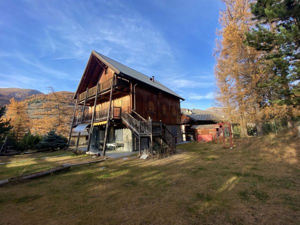 appartamento in vendita a Pragelato in zona La Ruà