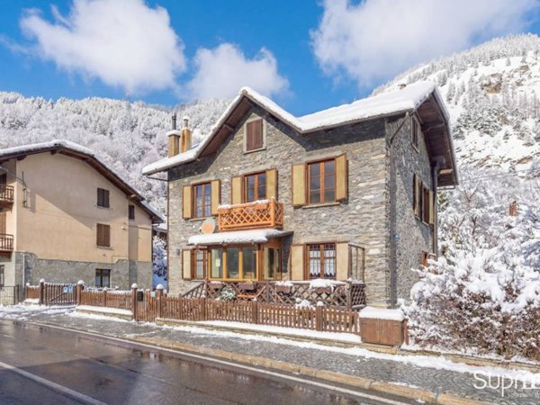 appartamento in vendita a Pragelato in zona Souchères Basses