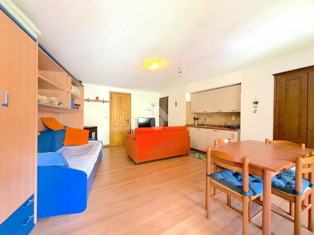 appartamento in vendita a Pragelato in zona Souchères Basses